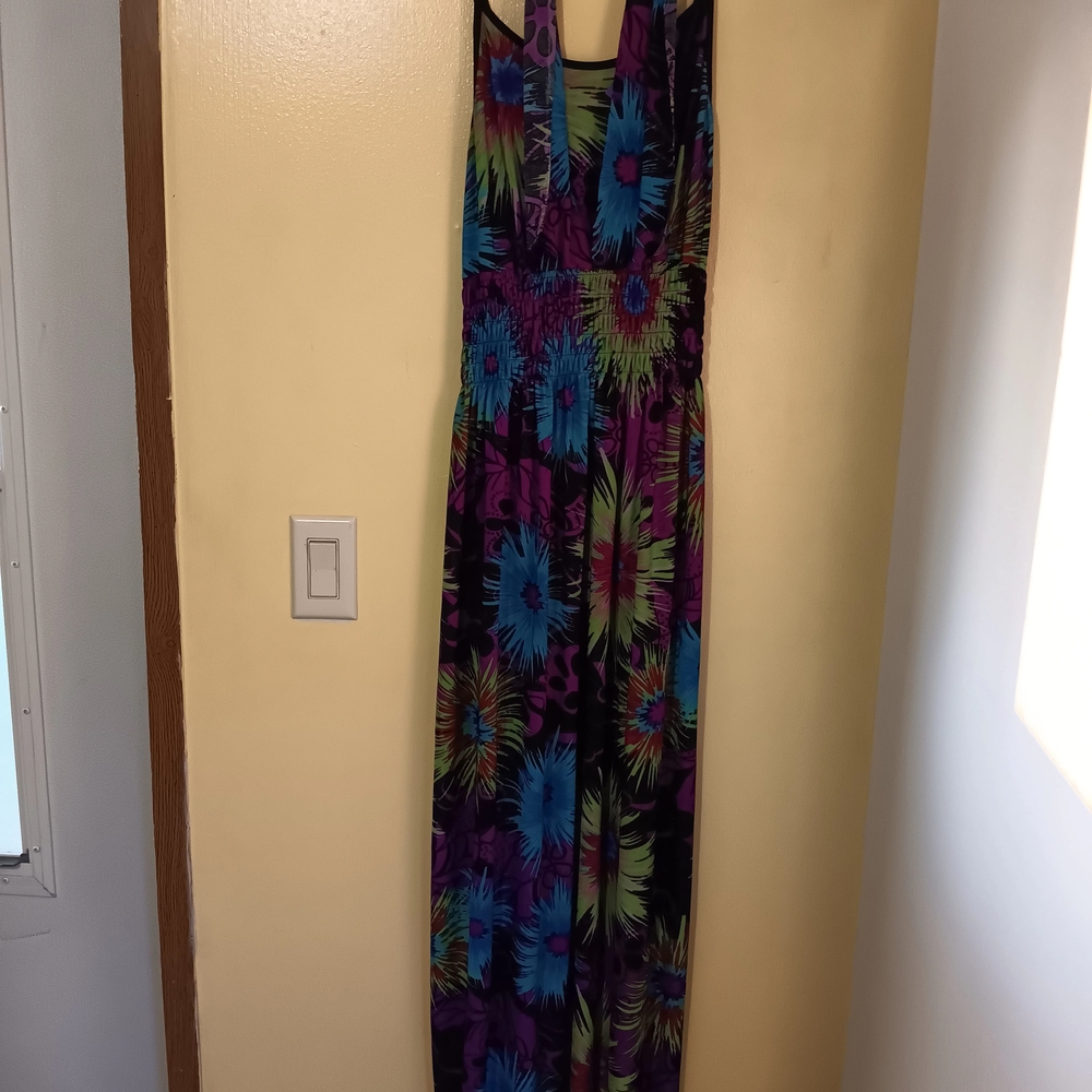 Vibrant Floral Maxi Dress